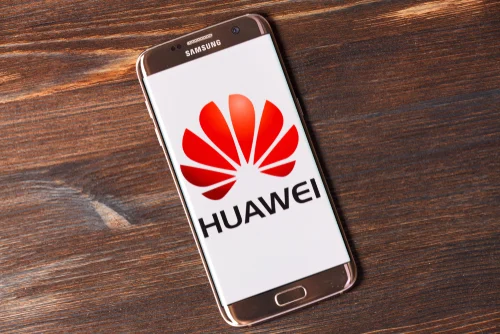 How did Huawei become one of the UK’s biggest smartphone names?